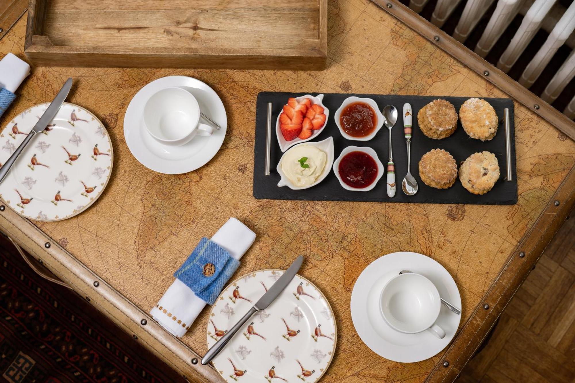 ソーンヒル Nithbank Country Estate 5 Star Gold Bed & Breakfast エクステリア 写真