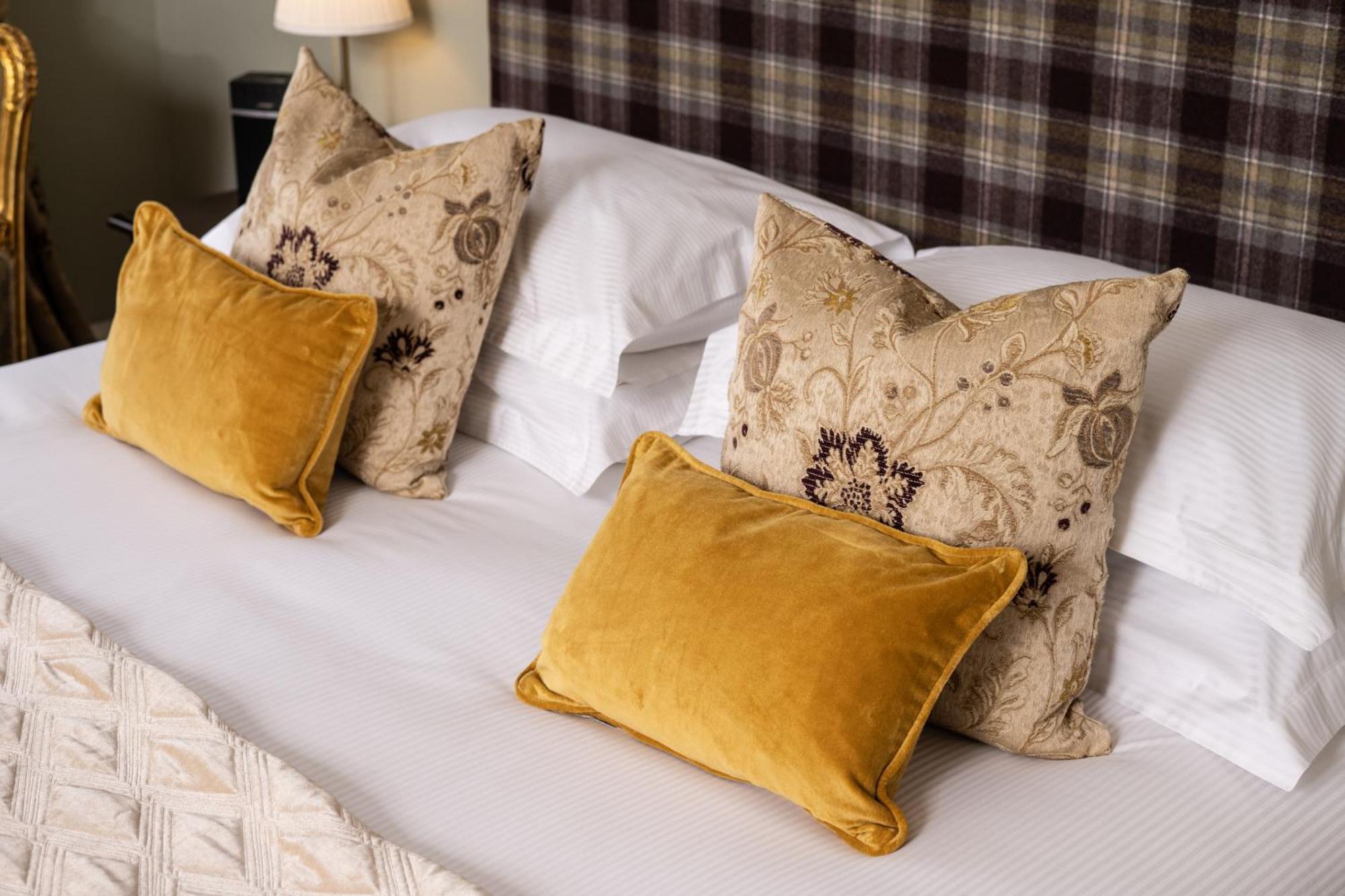 ソーンヒル Nithbank Country Estate 5 Star Gold Bed & Breakfast エクステリア 写真