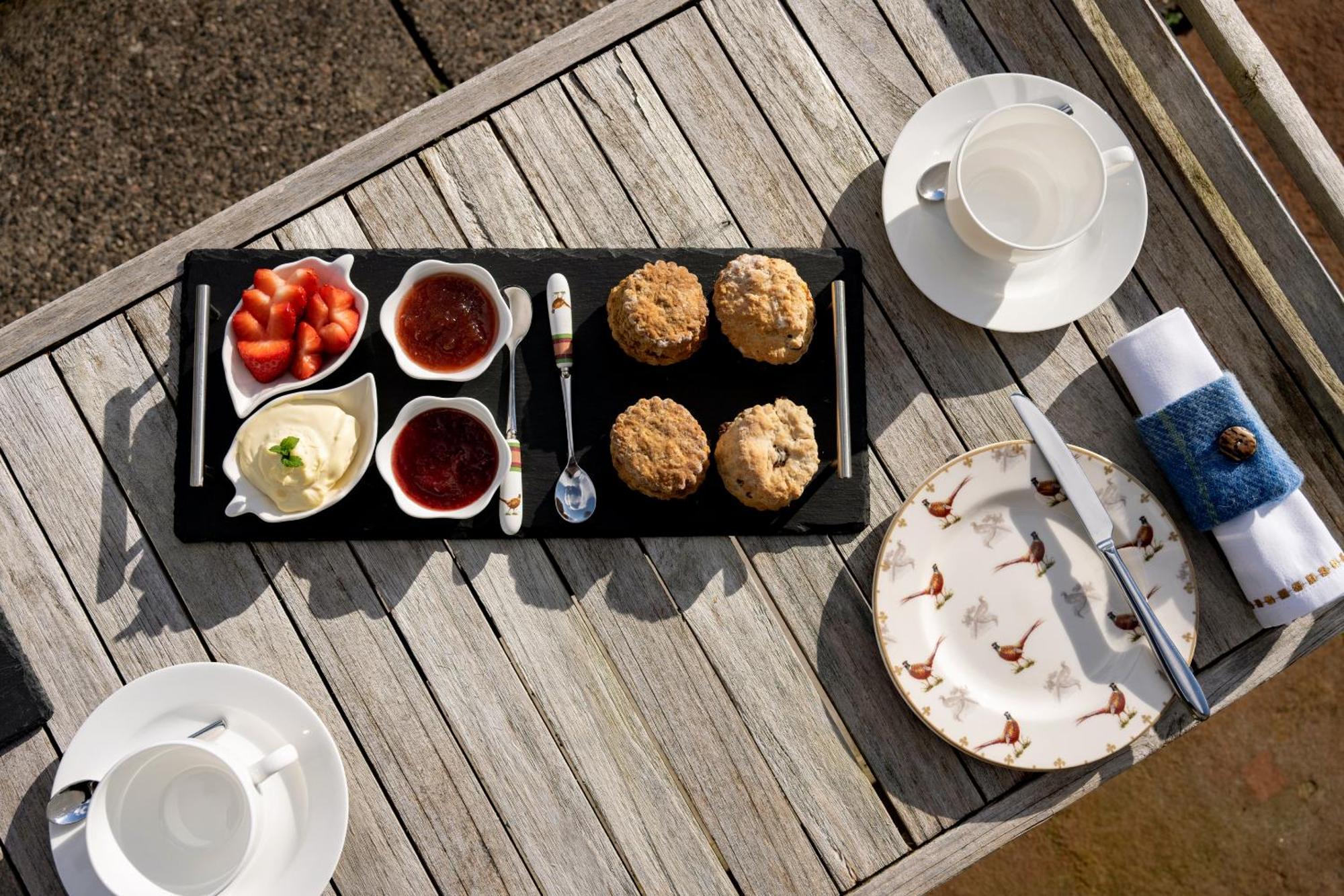 ソーンヒル Nithbank Country Estate 5 Star Gold Bed & Breakfast エクステリア 写真